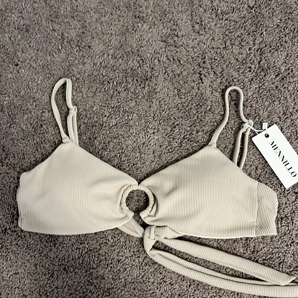 Cream Bikini Set - Picture 2 of 3